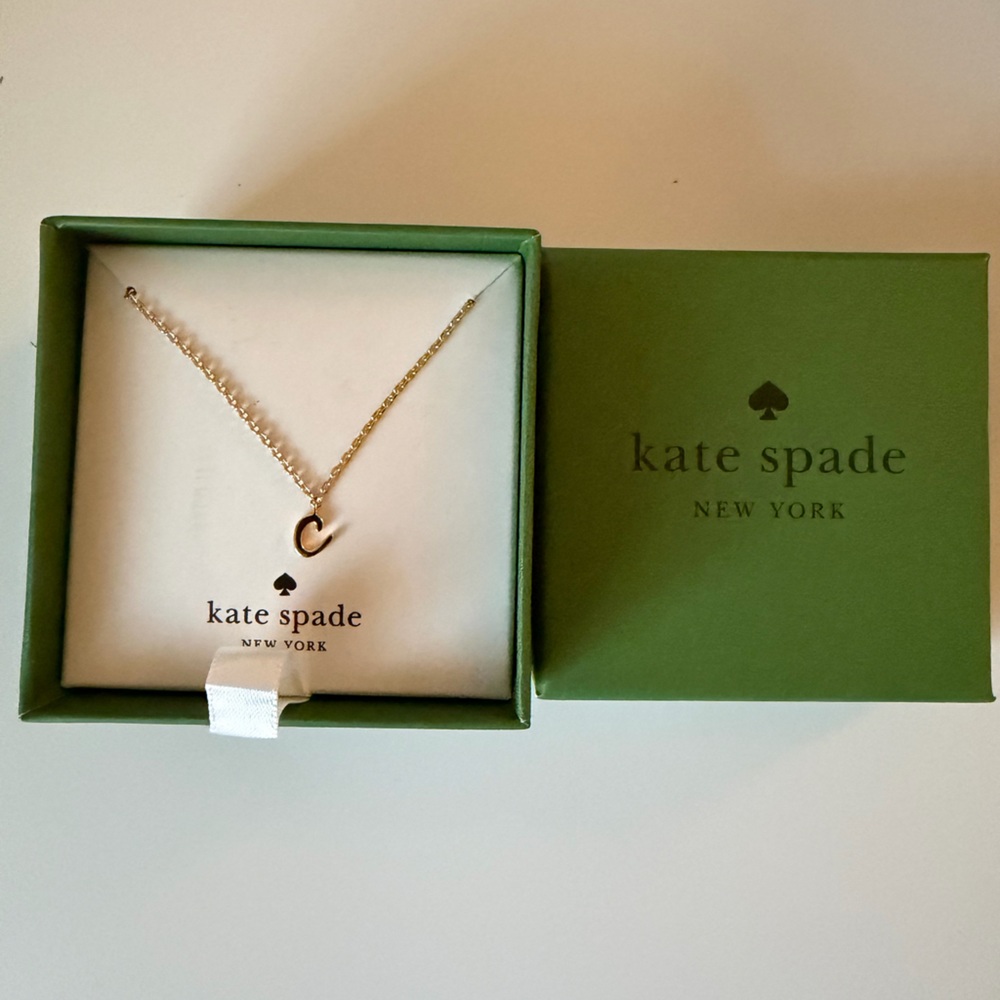 Kate Spade Gold C Necklace - New in Box - Picture 2 of 3